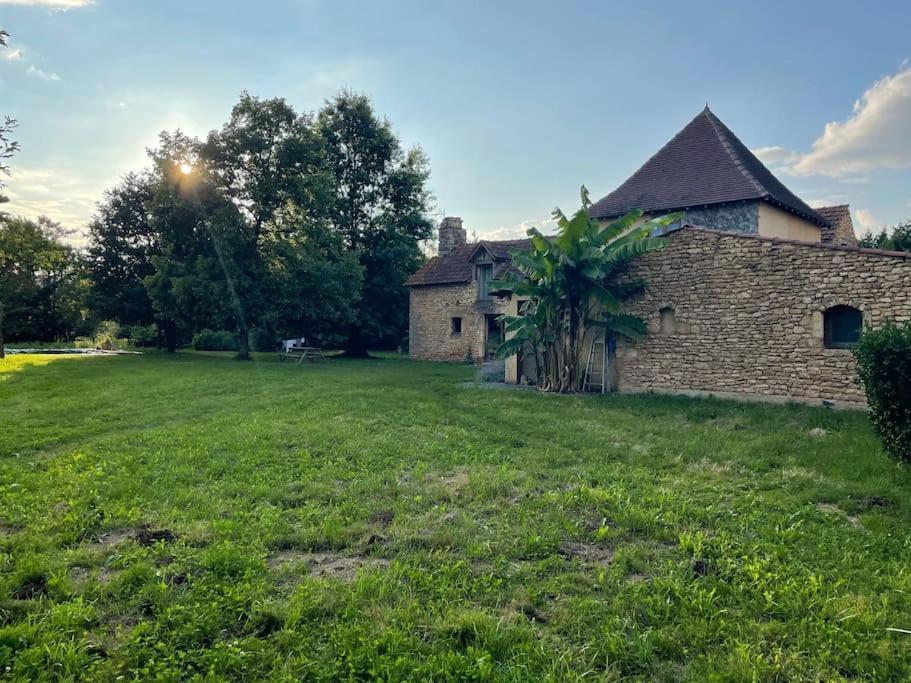 Grande Maison Type Perigourdine Montignac-Lascaux Exterior photo